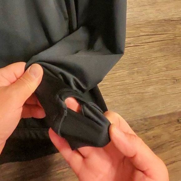 Under Armour Black Full Zip Jacket Performance Fabric - Picture 7 of 11